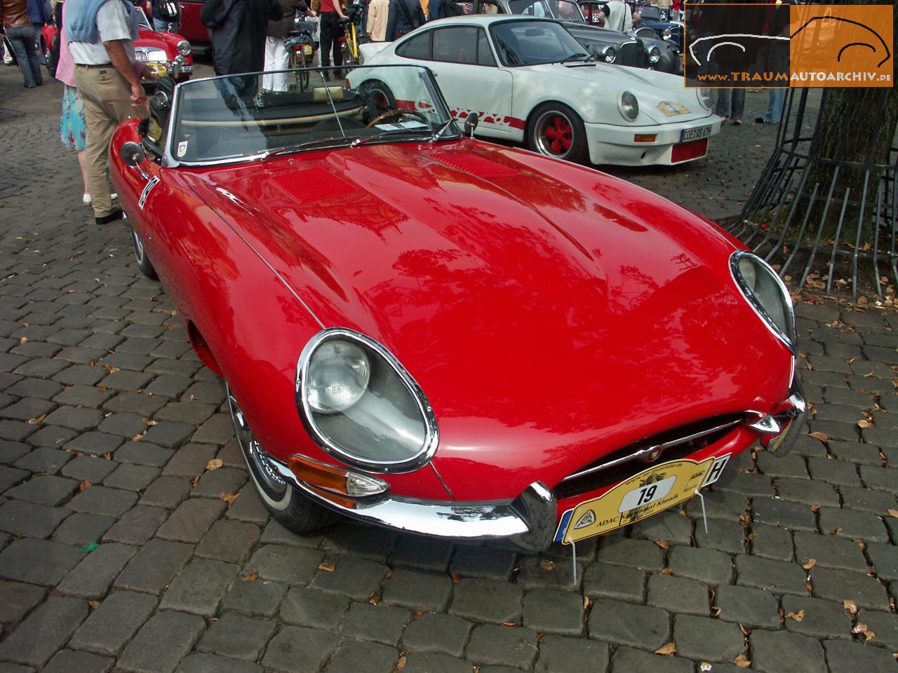 Jaguar E-Type Series I 3.8 Roadster '1962.jpg 189.0K